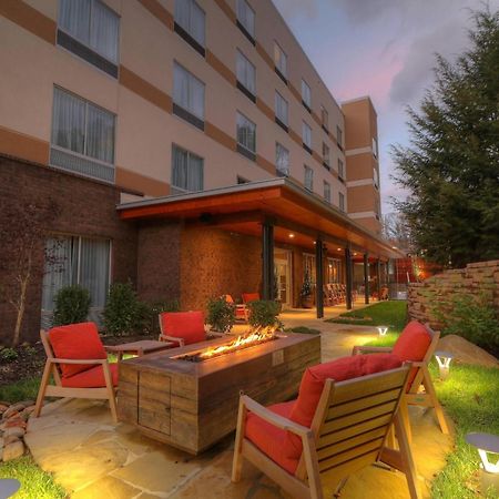 Fairfield Inn & Suites By Marriott Gatlinburg Downtown Exteriör bild