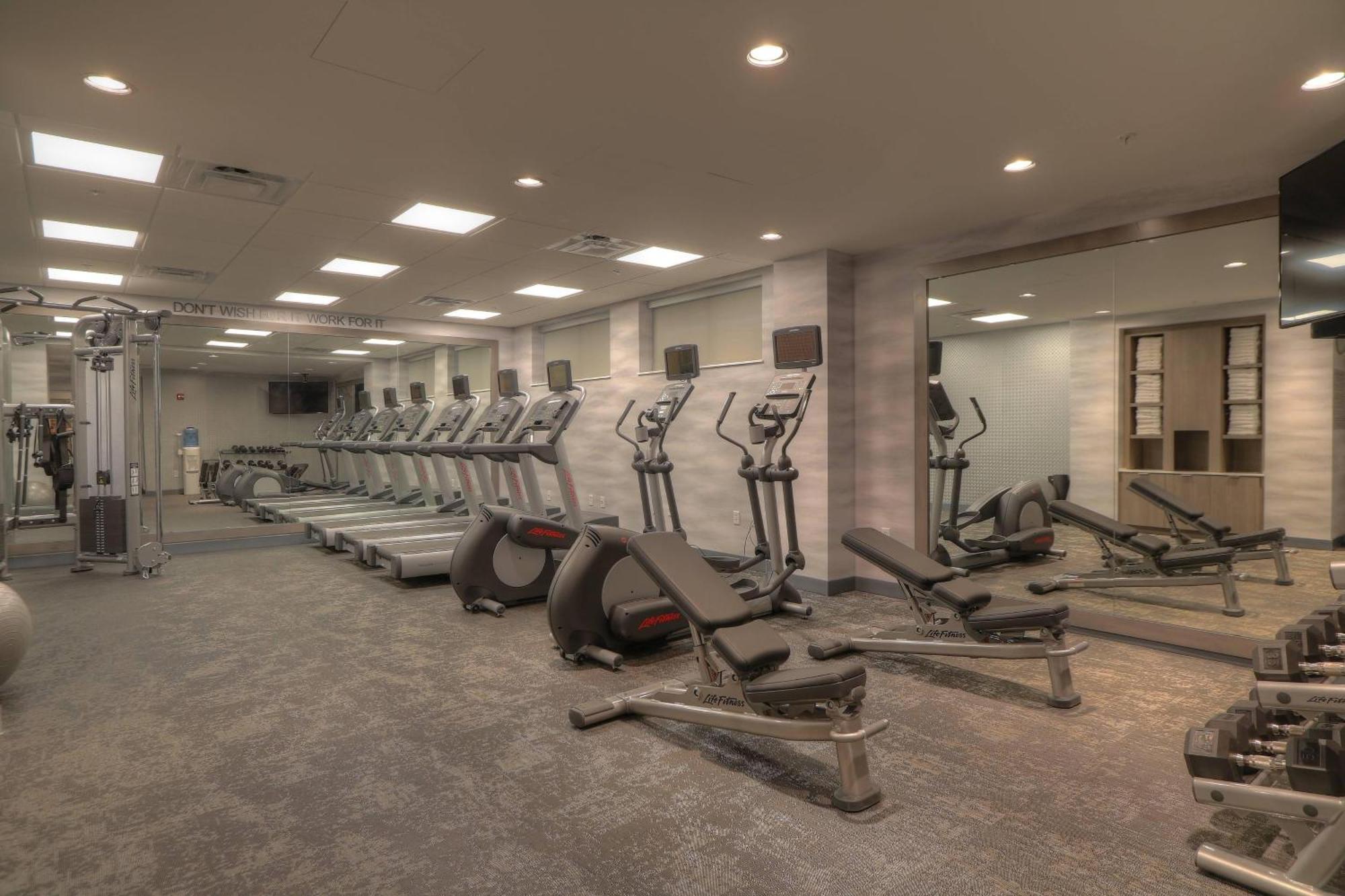 Fairfield Inn & Suites By Marriott Gatlinburg Downtown Exteriör bild