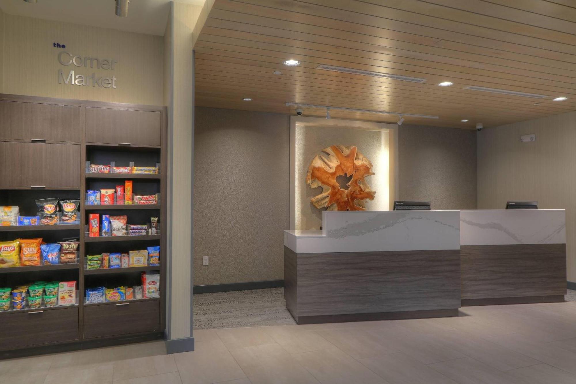 Fairfield Inn & Suites By Marriott Gatlinburg Downtown Exteriör bild