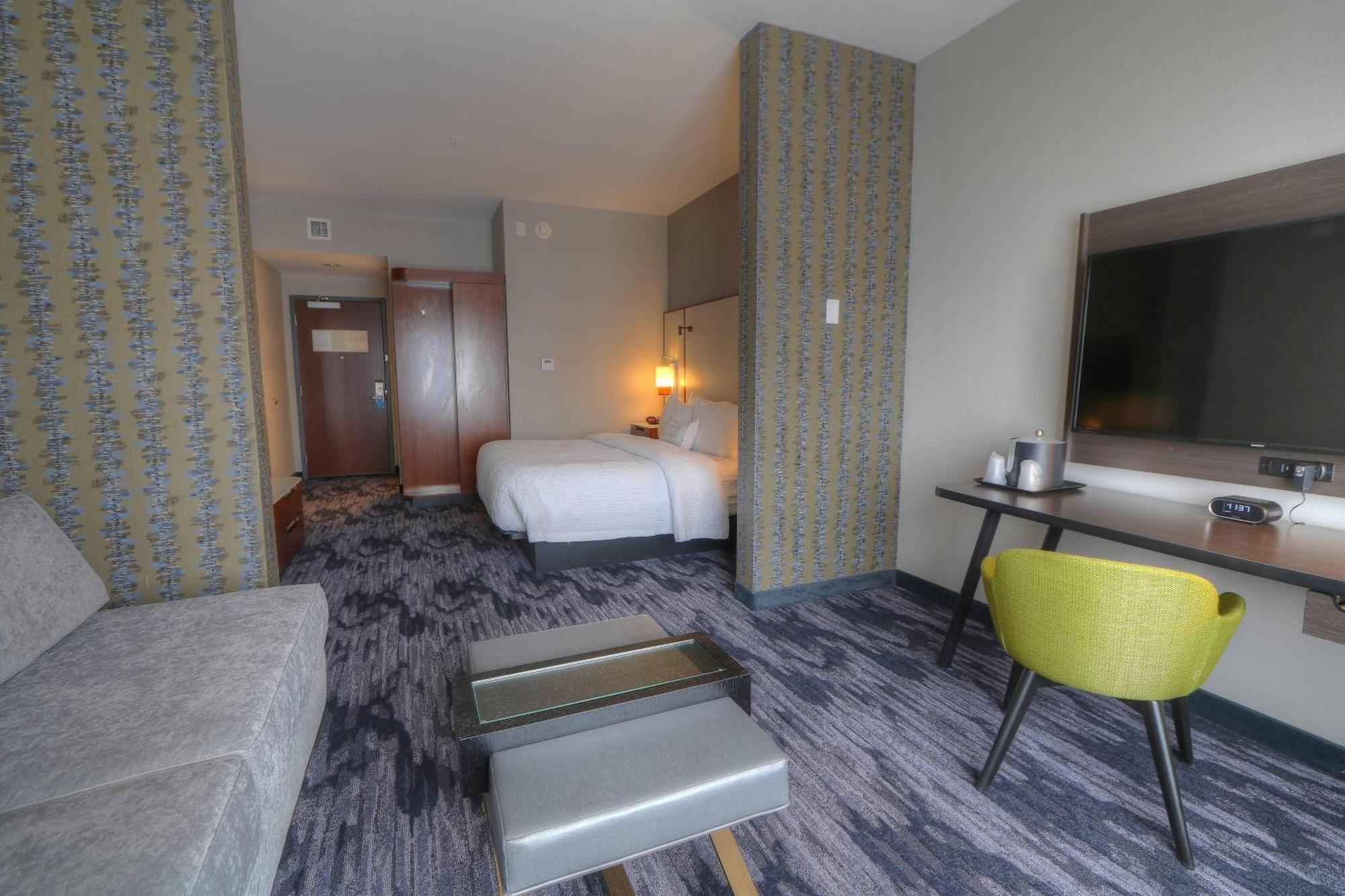 Fairfield Inn & Suites By Marriott Gatlinburg Downtown Exteriör bild