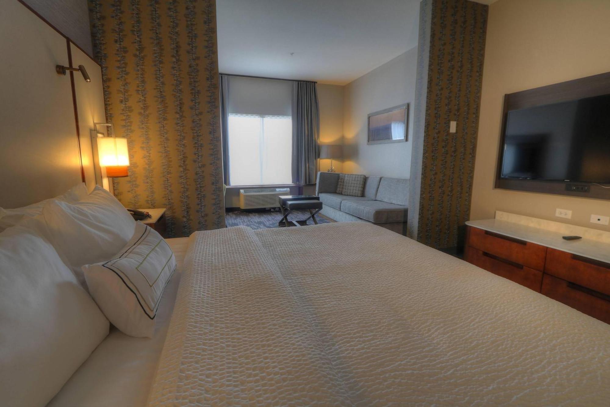 Fairfield Inn & Suites By Marriott Gatlinburg Downtown Exteriör bild